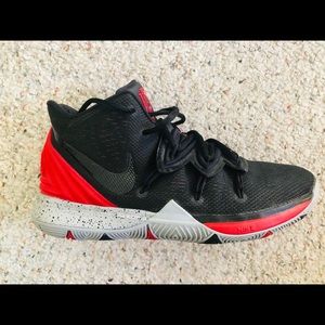 Nike Youth Boys Kylie Irving 5